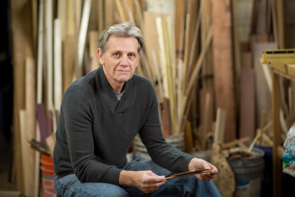 Les Lively, woodworking artist Les Lively, woodworking artist